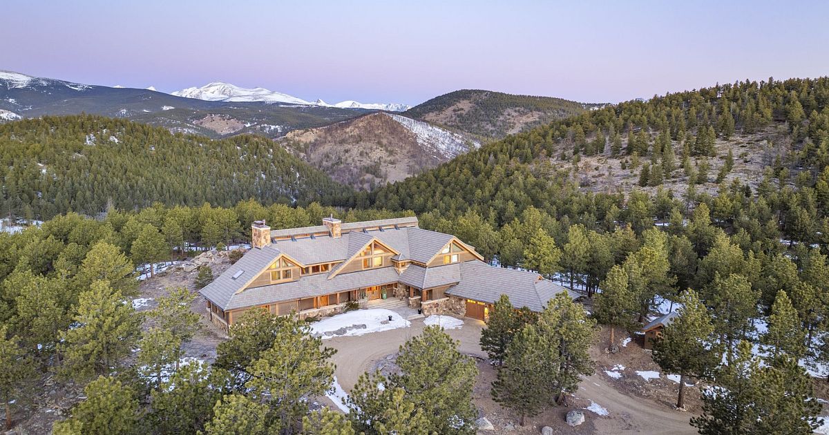 A ONCE-IN-A-LIFETIME OPPORTUNITY IN BOULDER, COLORADO