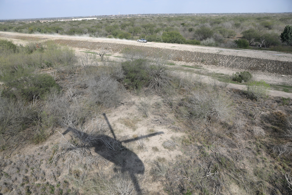 La Me Ln Border Patrol Immigrant Chases Crashes - Los Angeles Times Mirror